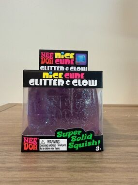 NeeDoh Nice Cube Glitter & Glow Super Solid Squish - Purple Glitter